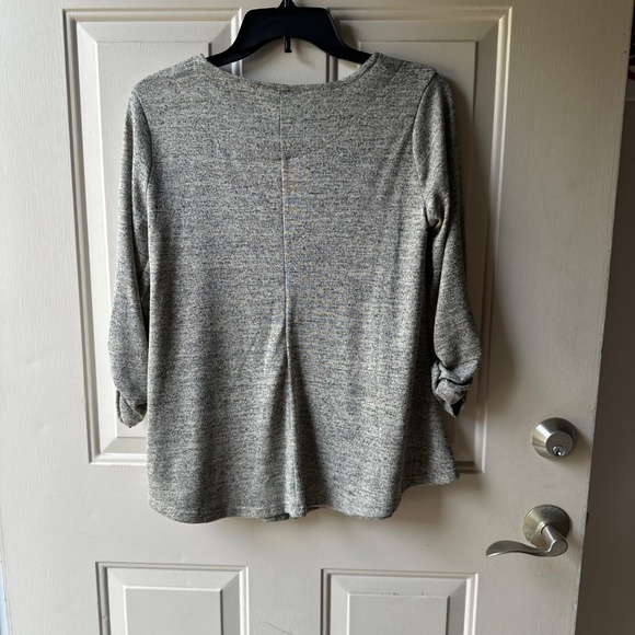 New Directions 3/4 Sleeve Oatmea/tan, Size Petite Small. New with tag. - Picture 2 of 8